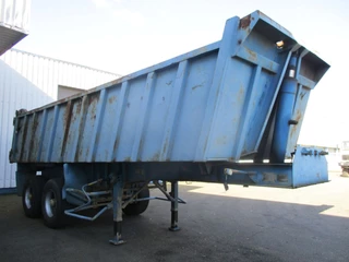 Fruehauf N/A 1982 - 2 Axle , Steel Tipper , Drum brakes, Spring suspension imagen 4