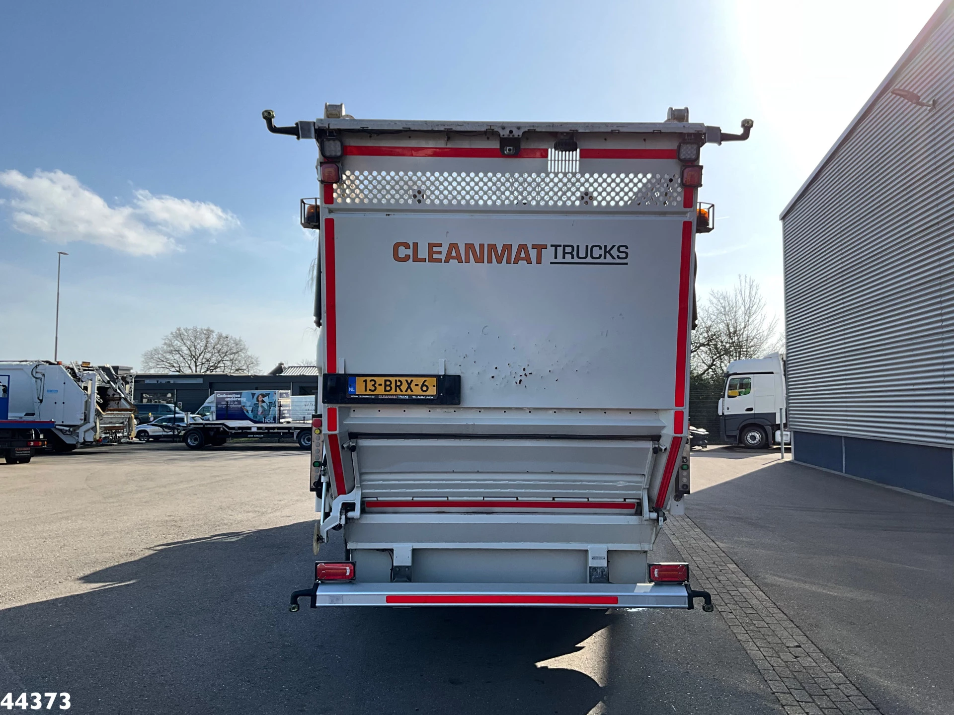 DAF FAN CF 340 Euro 6 Hiab 23 Tonmeter laadkraan Just 54.623 km! 2021 afbeelding 6