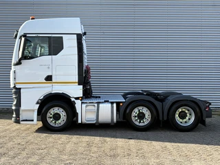 MAN TGX 2021 - 26.510 6x2/4 BL SA GM ADR KLASSE 1 (EX/II EX/III FL AT) CARPLAY ALCOA'S STANDKACHEL SCHUIFSCHOTEL afbeelding 2 miniatuur
