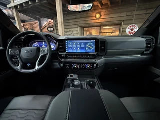 Chevrolet Silverado 2024 - ZR2 6.2 V8 imagem 14
