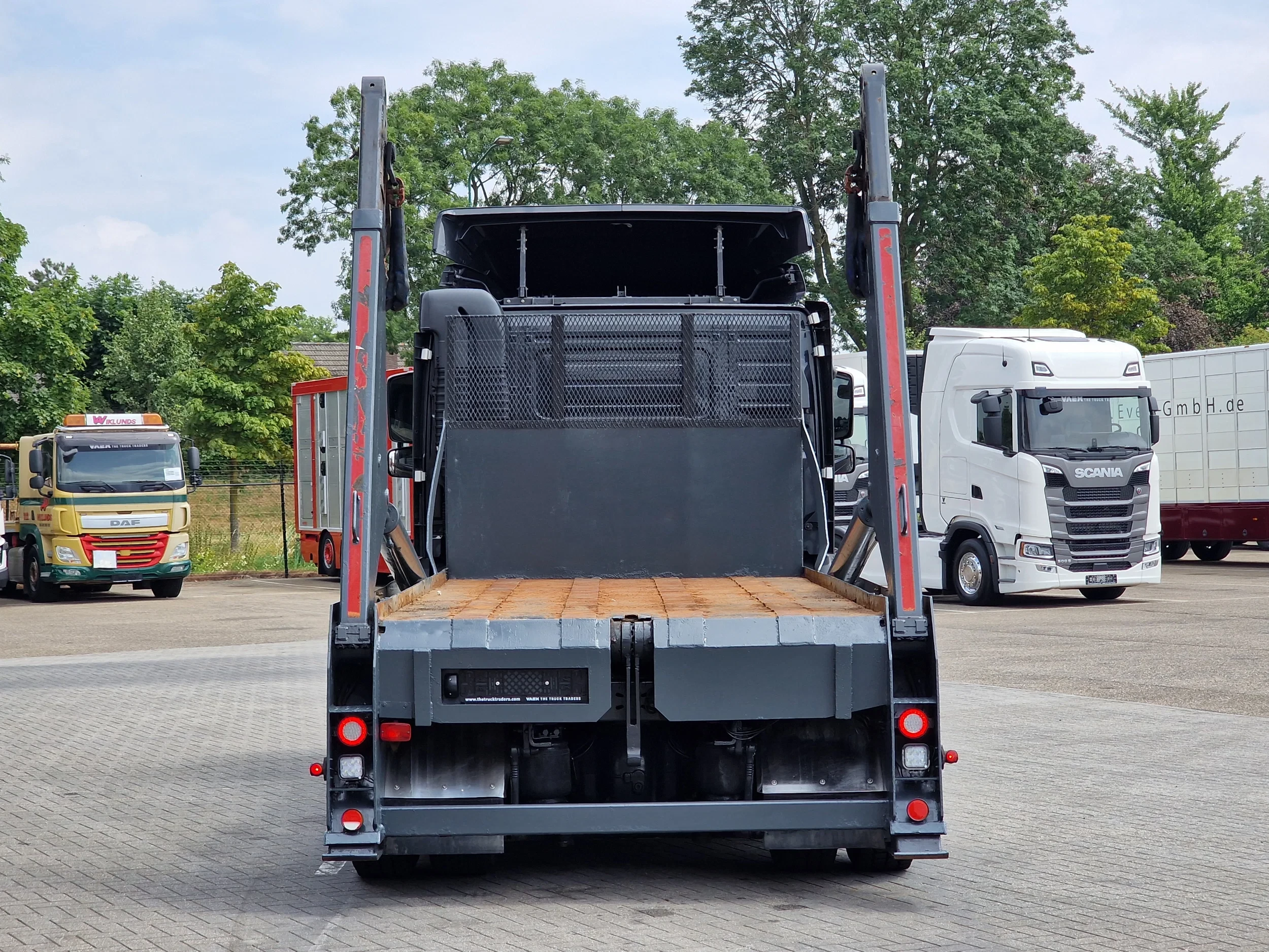 Volvo FM 420 2016 - 4x2 - Full air - WB 430 - Euro 5 - Skiploader afbeelding 5