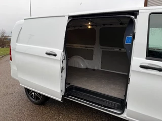 Mercedes-Benz Vito 2024 - 116CDI L3H1 (XXL) Automaat Airco Navi Cruisecontrol Trekhaak FACE LIFT ( BPM VRIJ ) image 8