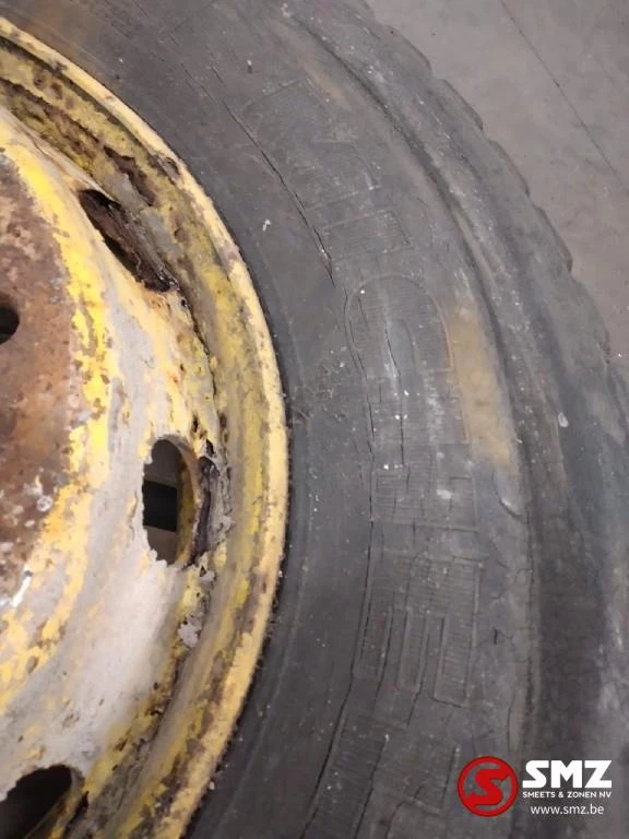 Michelin - Occ vrachtwagenband Michelin 12R22.5 obrázek 3