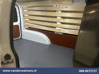 Volkswagen Caddy 2020 - 2.0 TDI L2H1 Euro6 Airco | Cruisecontrol | 1400kg Trekhaak | Sidebars imagen 9
