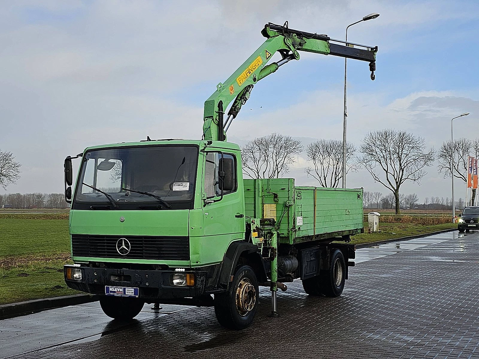 Mercedes-Benz 1995 - 1317 obrázek 2