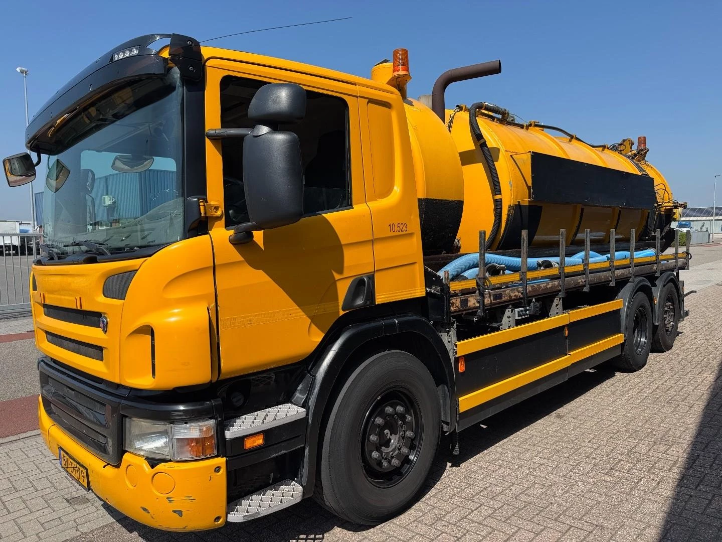 Scania P 2009 - P114-340 6x2 Saug- / Druck, Vacuum, 15.000 Ltr + Cycloon Tank imagen 6