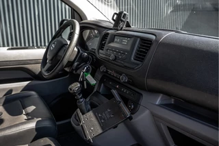 Opel Vivaro 2021 - 1.5 L2H1 | 3-Zits | 1e Eigenaar | Cruise | PDC | Airco image 2