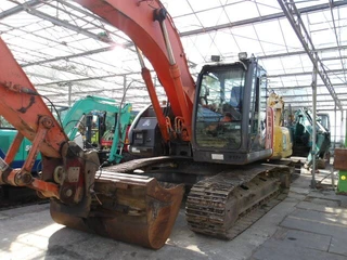 Hitachi ZX225 2006 afbeelding 2 miniatuur
