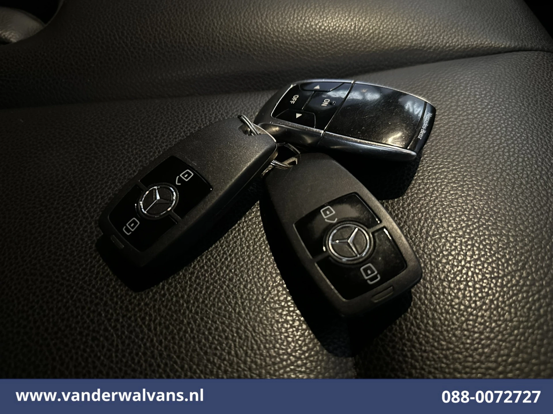 Mercedes-Benz Sprinter 2023 - 315 CDI 150pk L2H2 Euro6 Airco | Camera | Apple Carplay | Cruisecontrol | Chauffeursstoel | Leder immagine 20