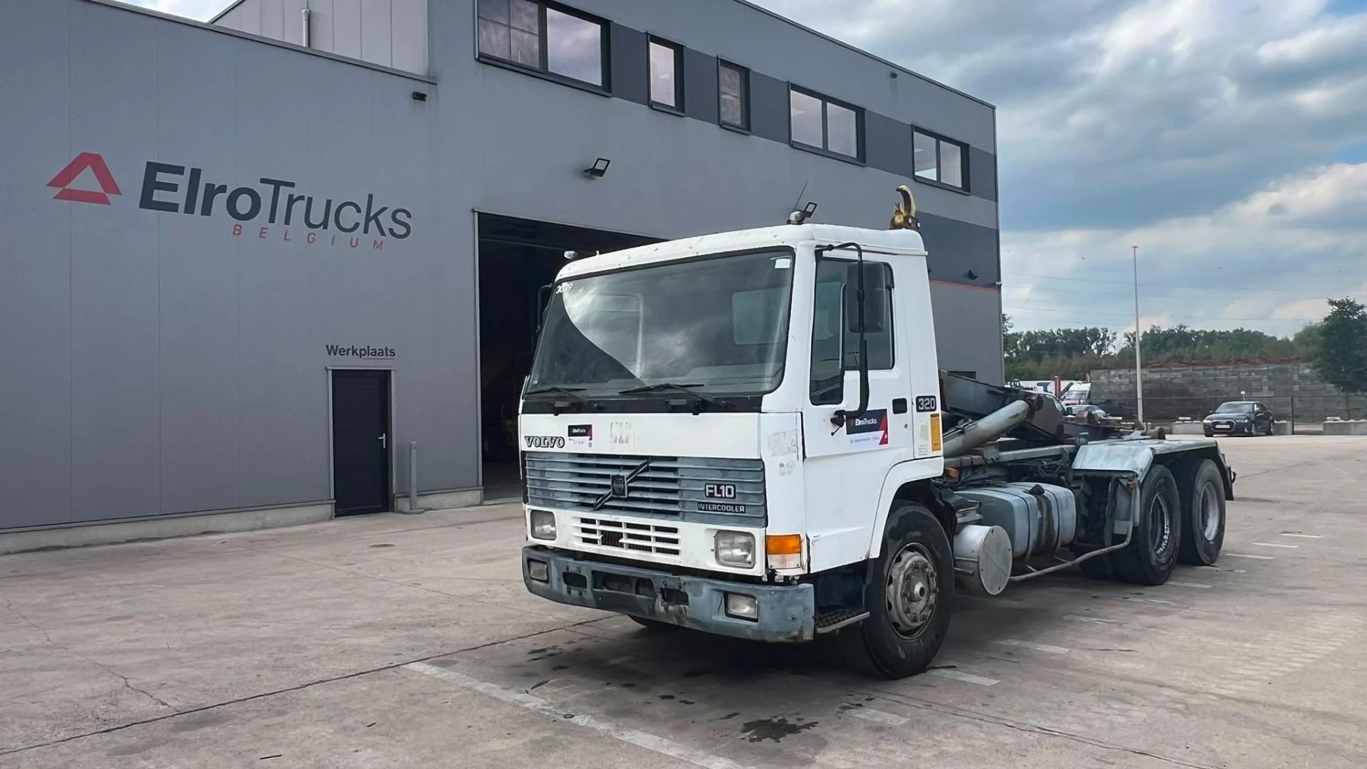 Volvo FL 10 - 320 1999 afbeelding 1