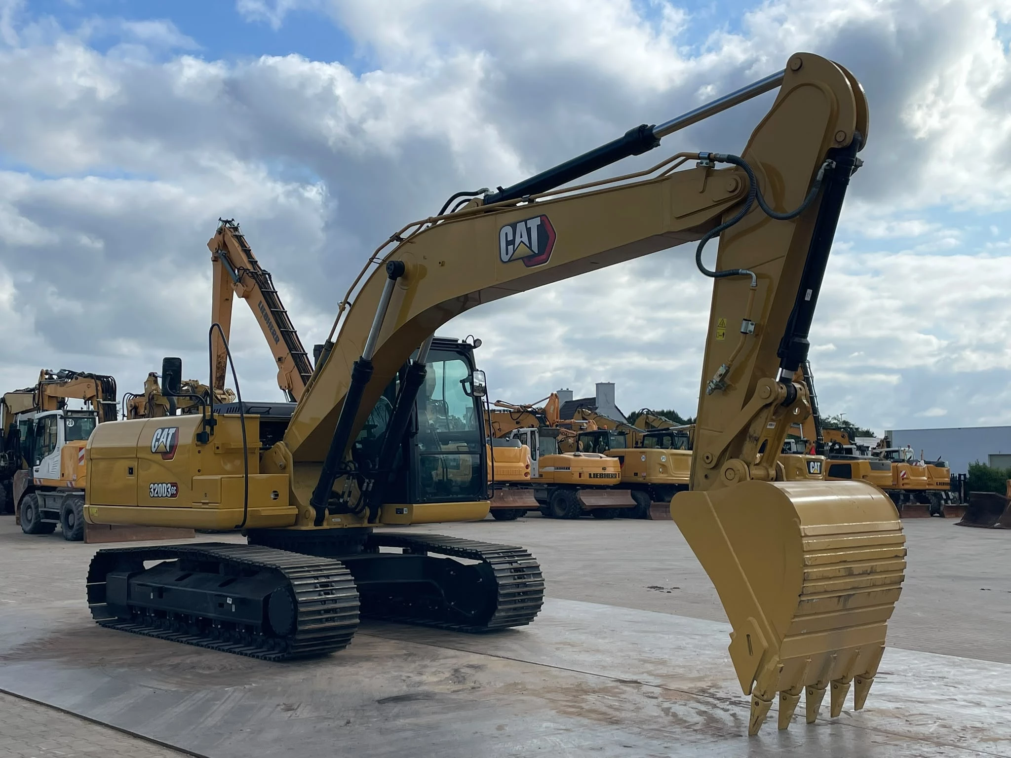 Caterpillar 320D3 GC 2025 zdjęcie 7