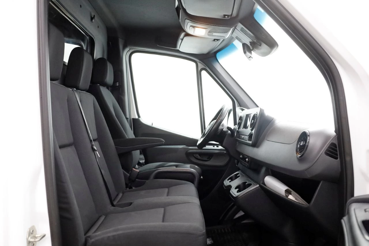 Mercedes-Benz Sprinter 2019 - 319 CDI 3.0 V6 190pk E6 L2H2 7G Automaat LED/Camera/Trekhaak 3500kg 02-2019 Bild 3