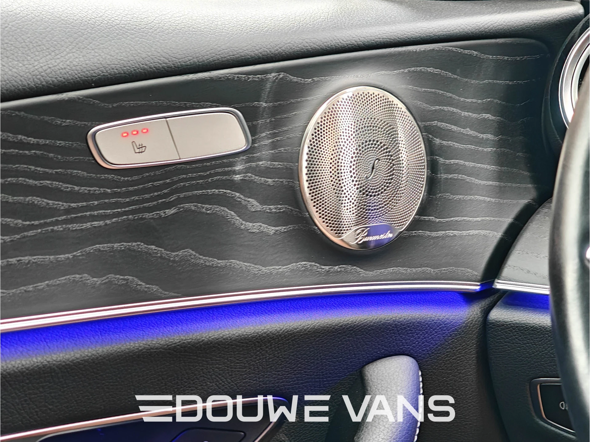 Mercedes-Benz E-Class 2022 - 300e Burmester Trekhaak Avantgarde Schuifdak Bild 27