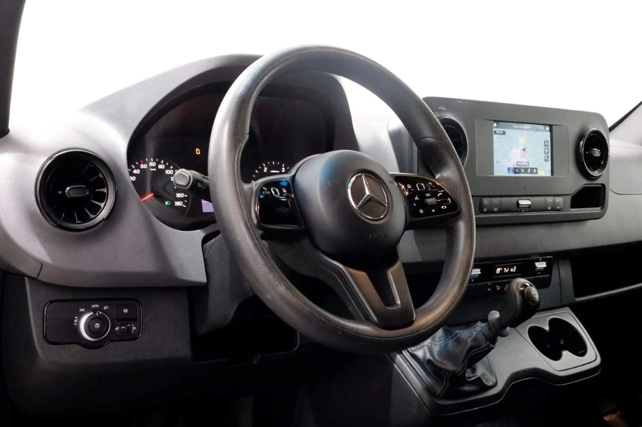 Mercedes-Benz Sprinter 2019 - 314 CDI 143pk RWD L2H2 Airco/Navi/Camera 11-2019 image 14