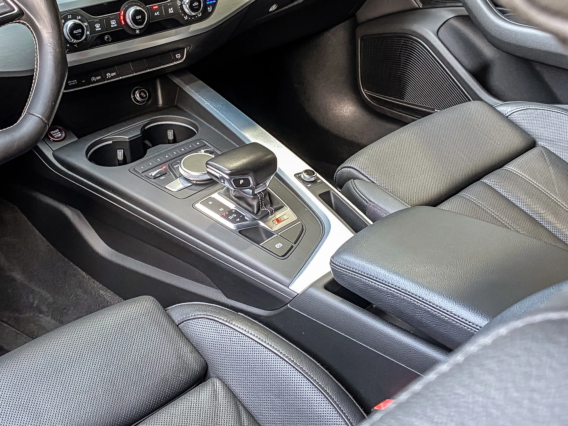 Audi A4 2017 - Avant S4 3.0 TFSI 354pk Quattro Pro Line Plus image 10