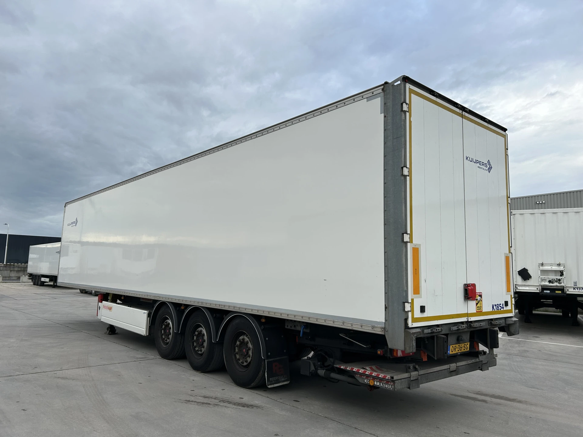 Fruehauf CNP 03 2019 - / Box / Laadklep afbeelding 19