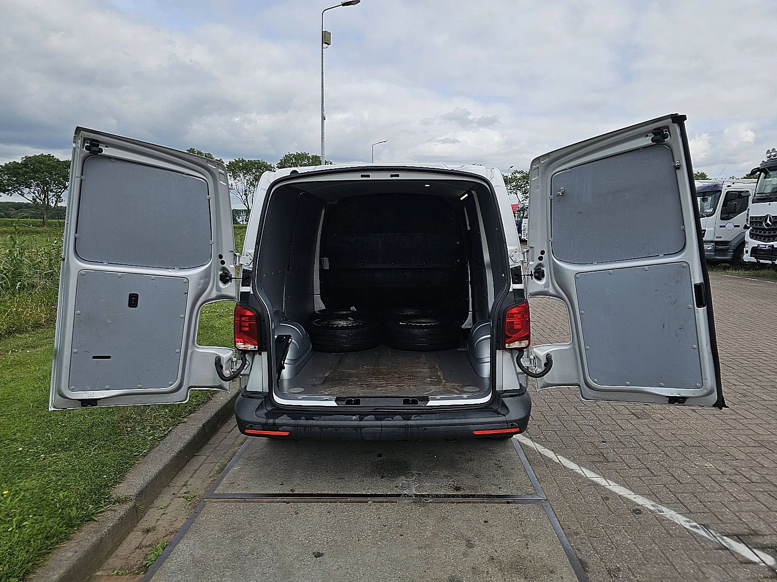 Volkswagen Transporter 2021 - 2.0 TDI afbeelding 12
