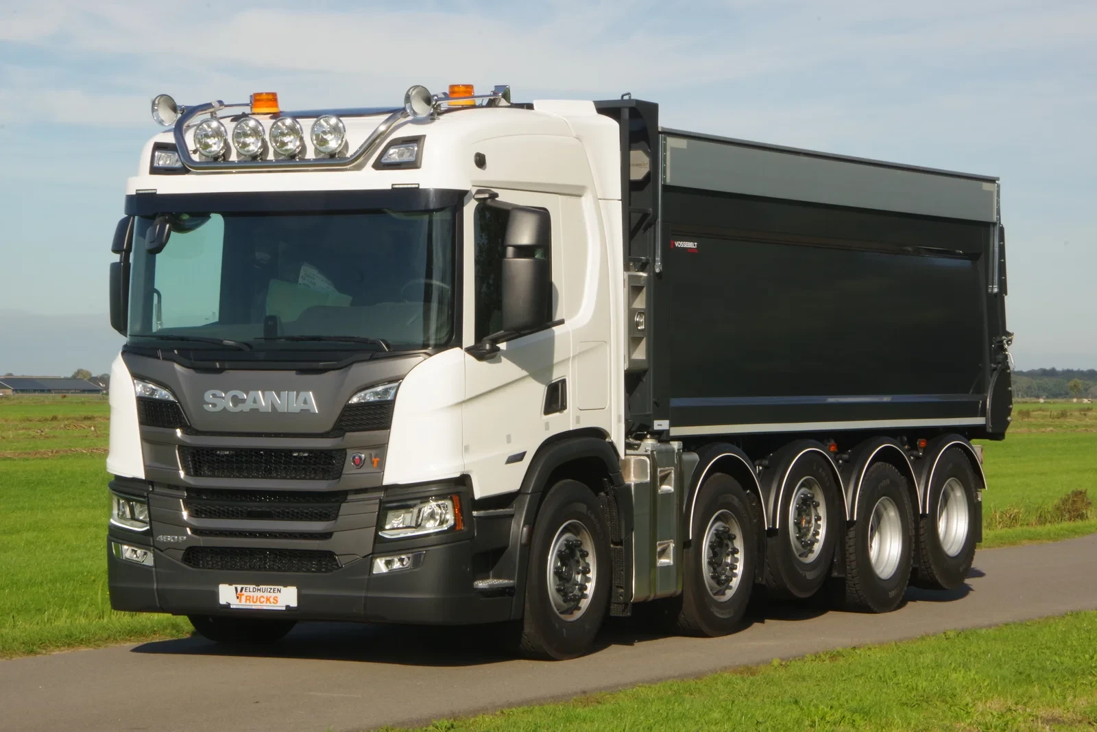 Scania 2025 - 10x4 46-tons Quadro met Vossebelt kipper afbeelding 1