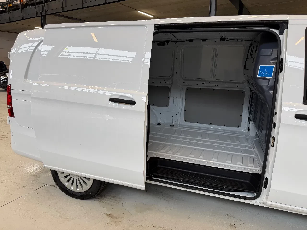 Mercedes-Benz Vito 2024 - 116CDI L3H14x4 Automaat Airco Cruisecontrol Led/Xenon NIEUW BPM VRIJ Bild 8