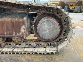 Hyundai R360LC-7 2005 - N/A imagem 16