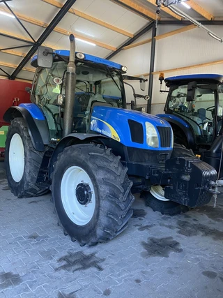 New Holland T6010 2010 afbeelding 2 miniatuur