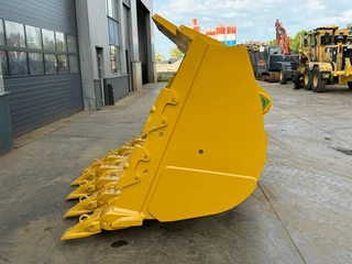 Caterpillar Loader Bucket CAT 988K - 6.9m3  / 158in 2026 - N/A obrazek 2
