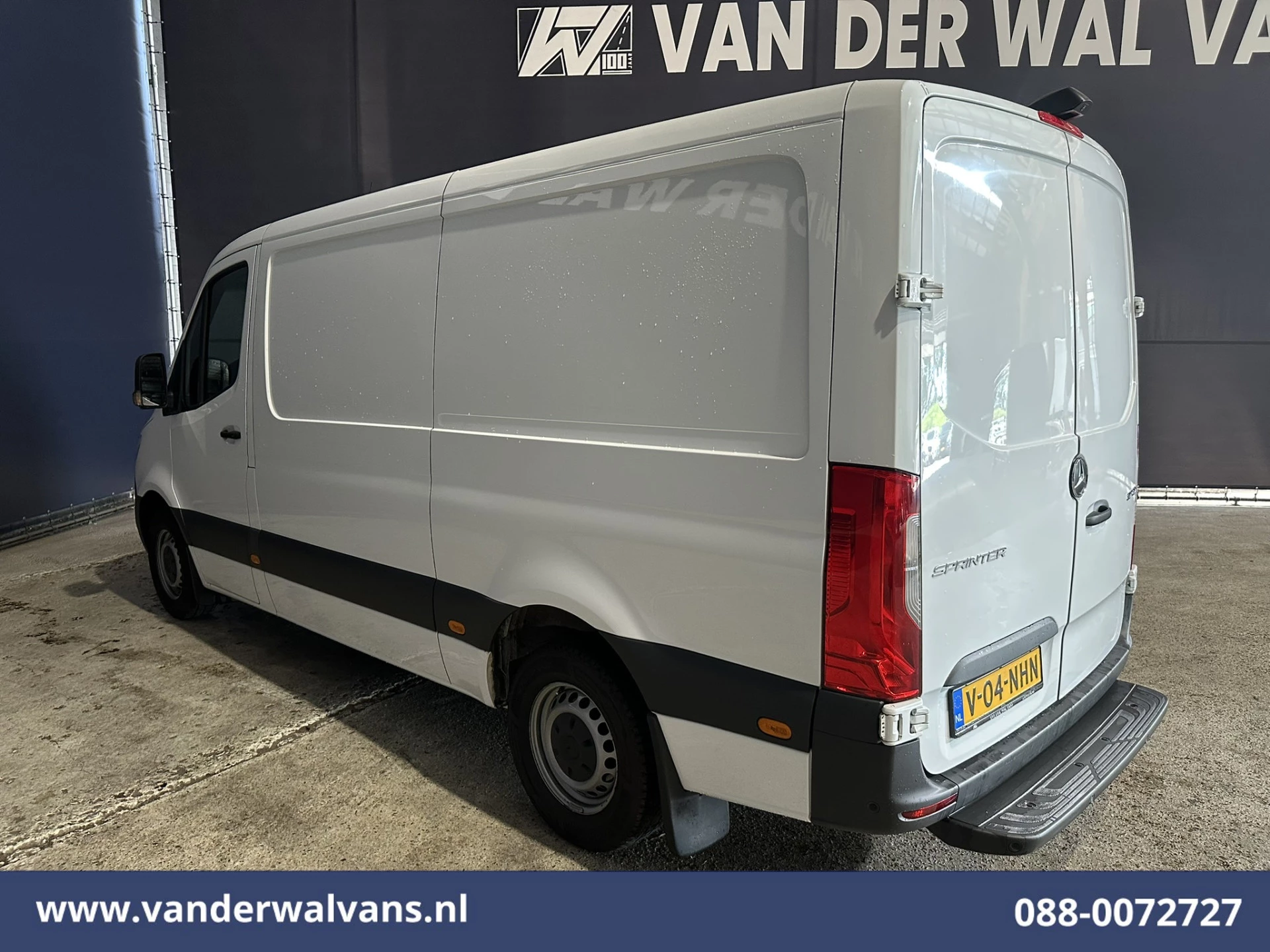 Mercedes-Benz Sprinter 2021 - 317 CDI 170pk L2H1 Euro6 Airco | Camera | Navigatie | Apple Carplay | Cruisecontrol obrázek 12