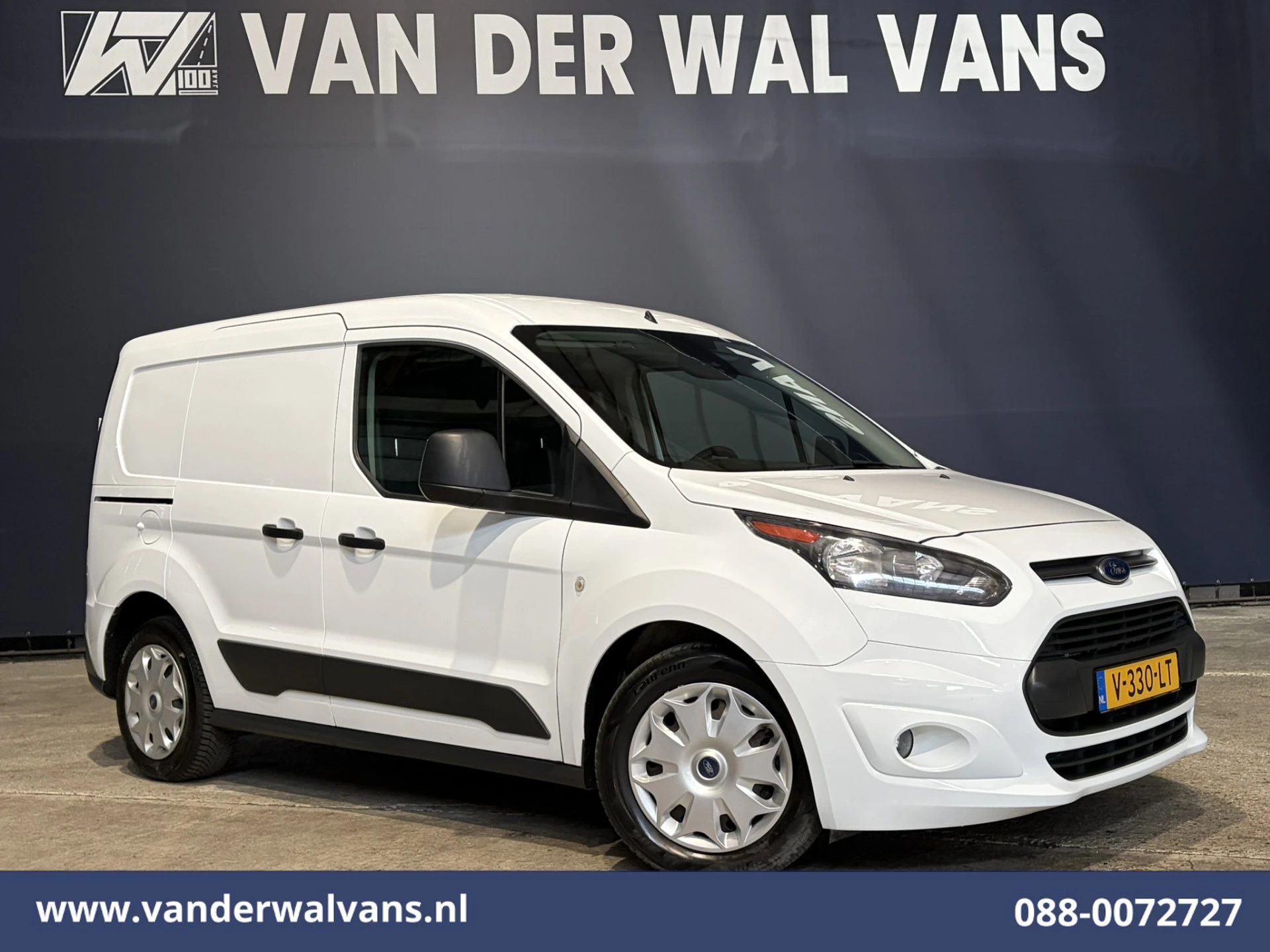 Ford Transit Connect 2018 - 1.5 TDCI 101pk L1H1 Euro6 Airco | Navigatie | Camera | Android Auto | Trekhaak image 1