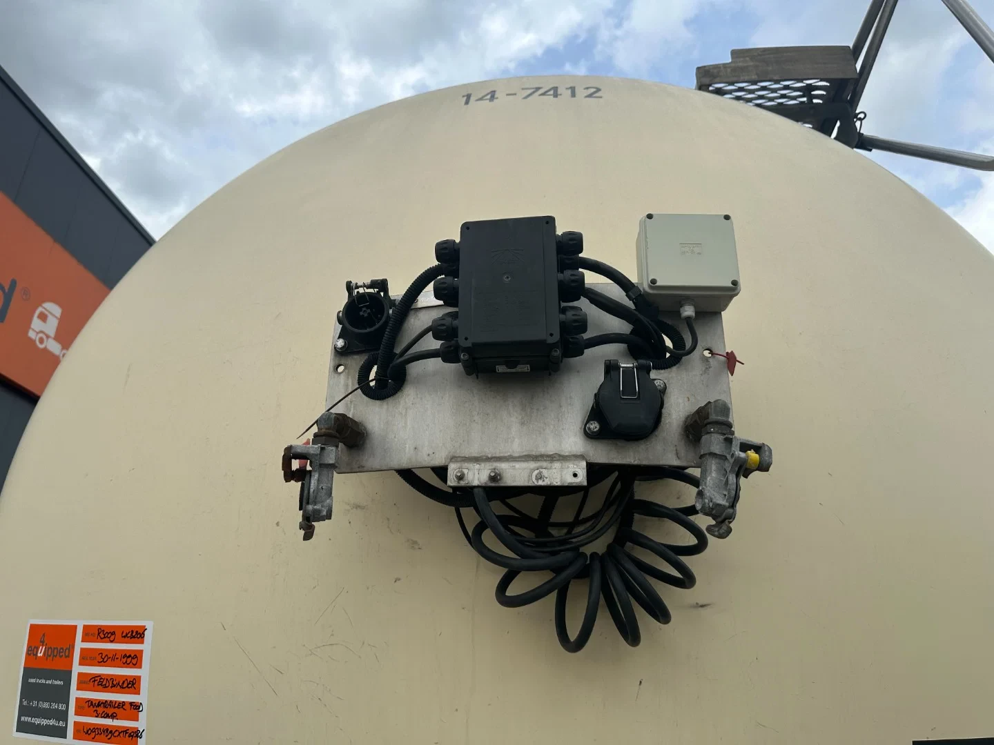 Feldbinder 1999 - LEBENSMITTEL / LEVENSMIDDELEN / FOOD / 33.500L / 3-COMP / PUMPE / LIFTACHSE obrázek 11
