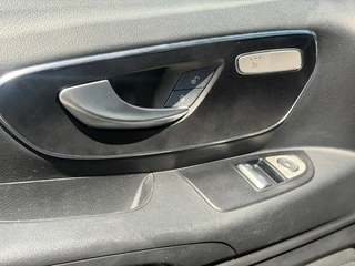 Mercedes-Benz Vito 2022 - TOURER 124CDI Dubbelcabine Dubbelschuifdeur Automaat Airco Navi Cruisecontrol Leder 240PK obrazek 15