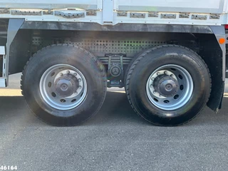 Mercedes-Benz Arocs 3345 6x6 Fassi 45 Tonmeter laadkraan Just 101.867 km! 2019 - N/A obrazek 16