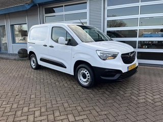 Opel Combo 2021 - 1.5D L1H1 Edition/Airco/3-zits obrazek 2