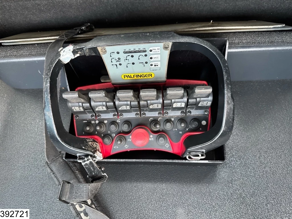 Iveco Trakker 2018 - 360 6x4, EURO 6, Palfinger, Remote immagine 11