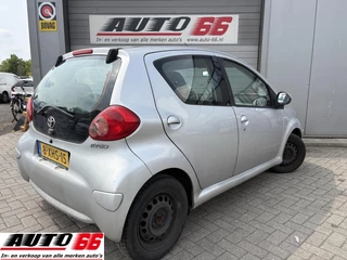 Toyota Aygo 2006 - 1.0-12V + Apk tot 06-2027 image 4