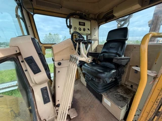 Caterpillar 140H 2005 - N/A zdjecie 22
