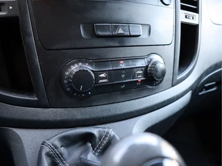 Mercedes-Benz Vito 2016 - 111 CDI Lang L2 - Airco - Cruise - Navi image 13