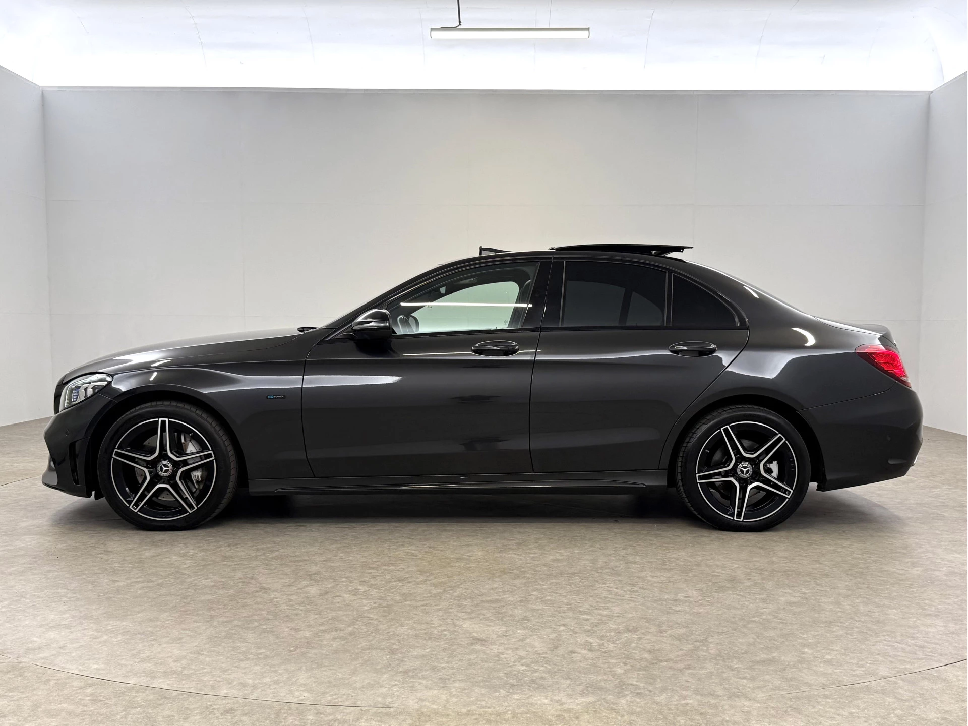 Mercedes-Benz C-Klasse 2021 - 300 e Business Solution AMG Limited 320PK afbeelding 11