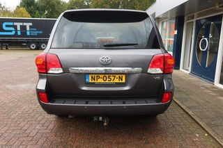 Toyota Land Cruiser 2016 - V8 200 V8. 4.5D Executive. 7 Persoons. Luchtvering. 46.500.- euro marge image 20