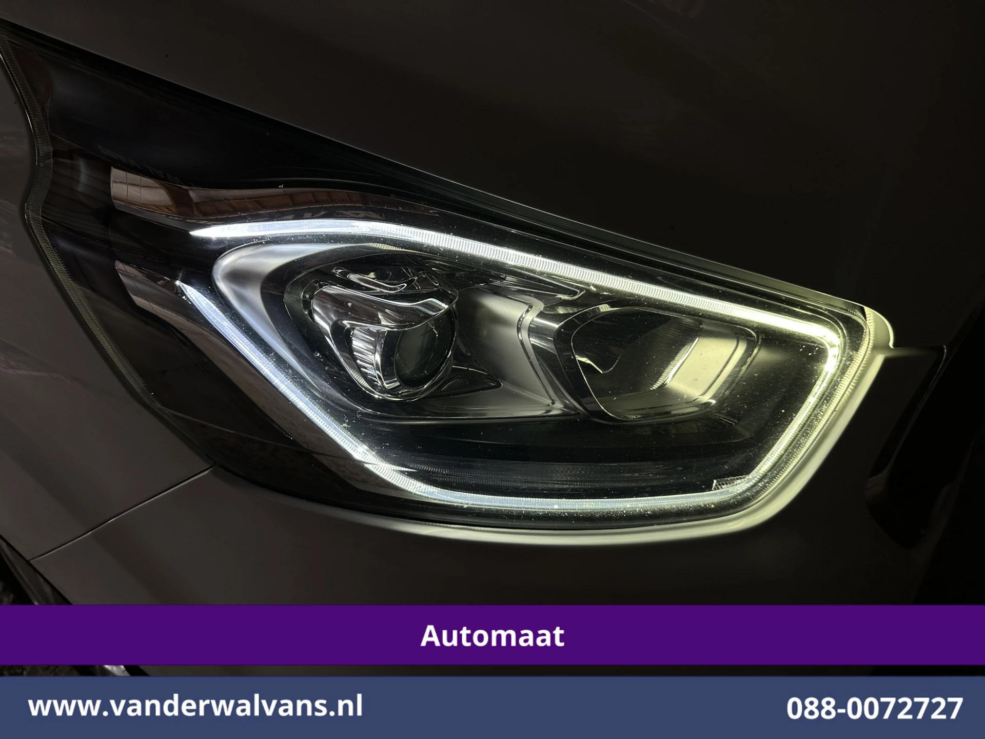 Ford Transit Custom 2021 - 2.0 TDCI 130pk Automaat L1H1 Limited Editie Euro6 Airco | Camera | Navigatie | LED Bild 5
