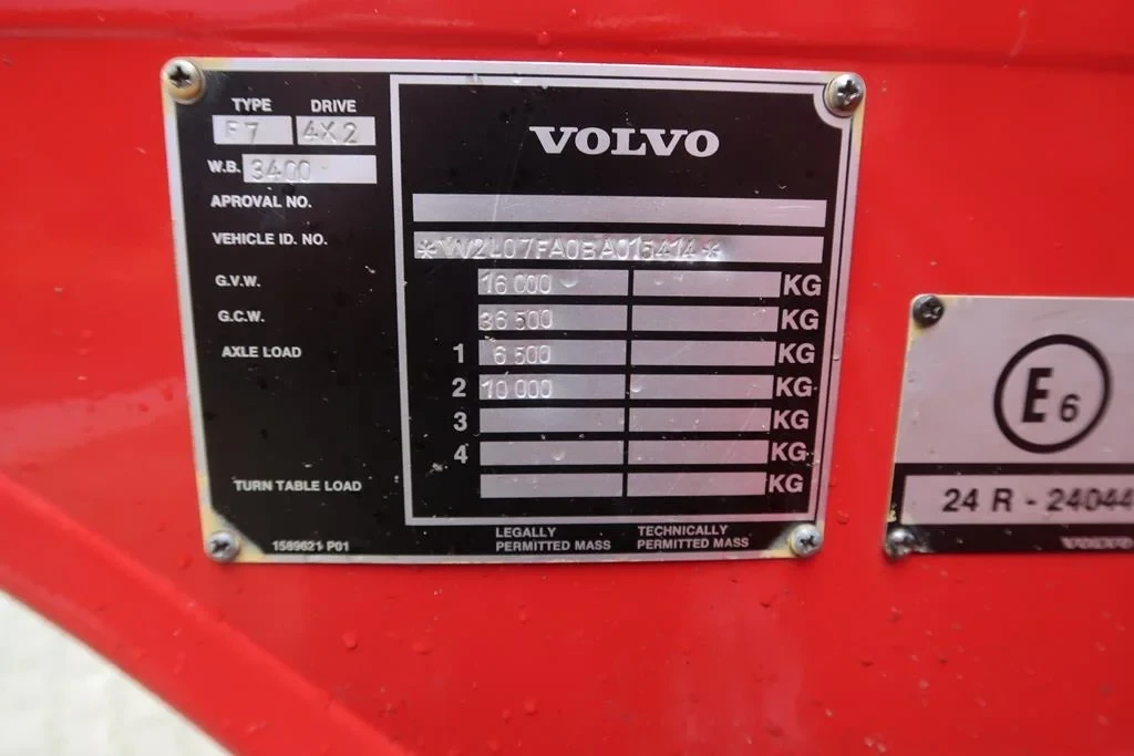 Volvo F 7 1982 - F 720 - 1982 - 3 sides tipping - rear crane - Oldtimer afbeelding 9