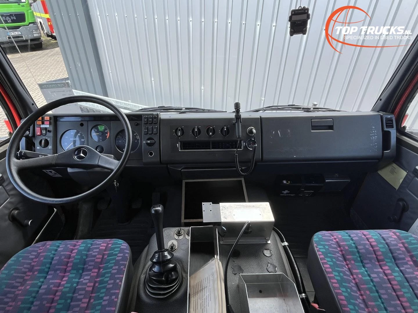 Mercedes-Benz 1124 AF 1996 immagine 9