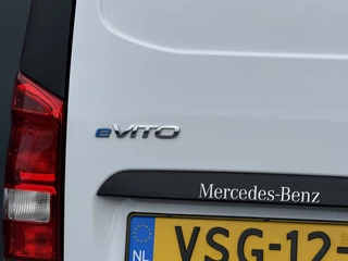 Mercedes-Benz eVito 2023 - 66 kWh / FULL ELECTRIC / SOH 93% / L2H1 / AUTOMAAT / BOTT INRICHTING / 1e EIG. / CAMERA / 3-ZITS / CRUISE image 23