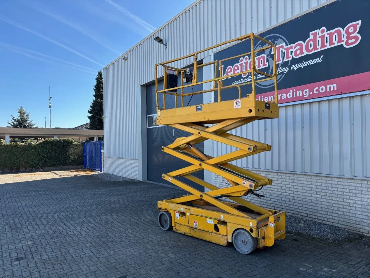 Haulotte 2011 - Compact 8 , Electric scissorlift, 2011 year!! afbeelding 2