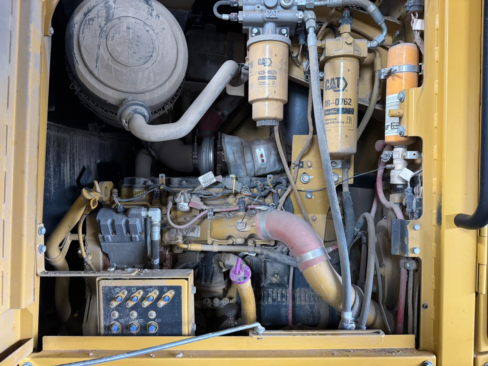 Caterpillar 140M 2010 obrázek 31