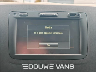 Renault Master 2016 - L1H1 Airco Alarm Imperiaal Trekhaak Geveerde stoel image 17