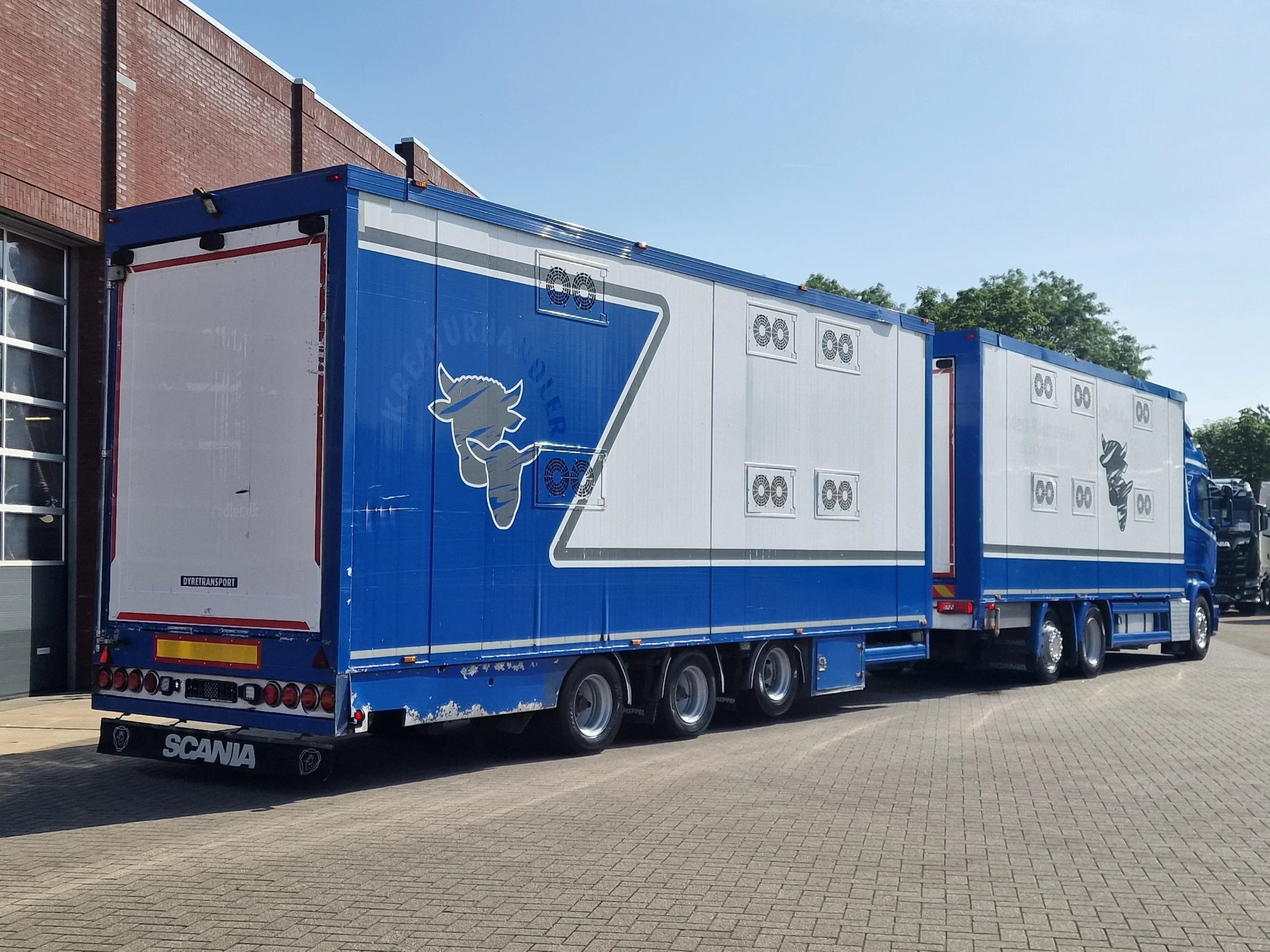 Scania R 2016 - R520 V8 6x2*4 - Livestock Ravenhorst 2 deck + GS Meppel/Ravenhorst 2 deck trailer - Water & Ventilation Bild 8