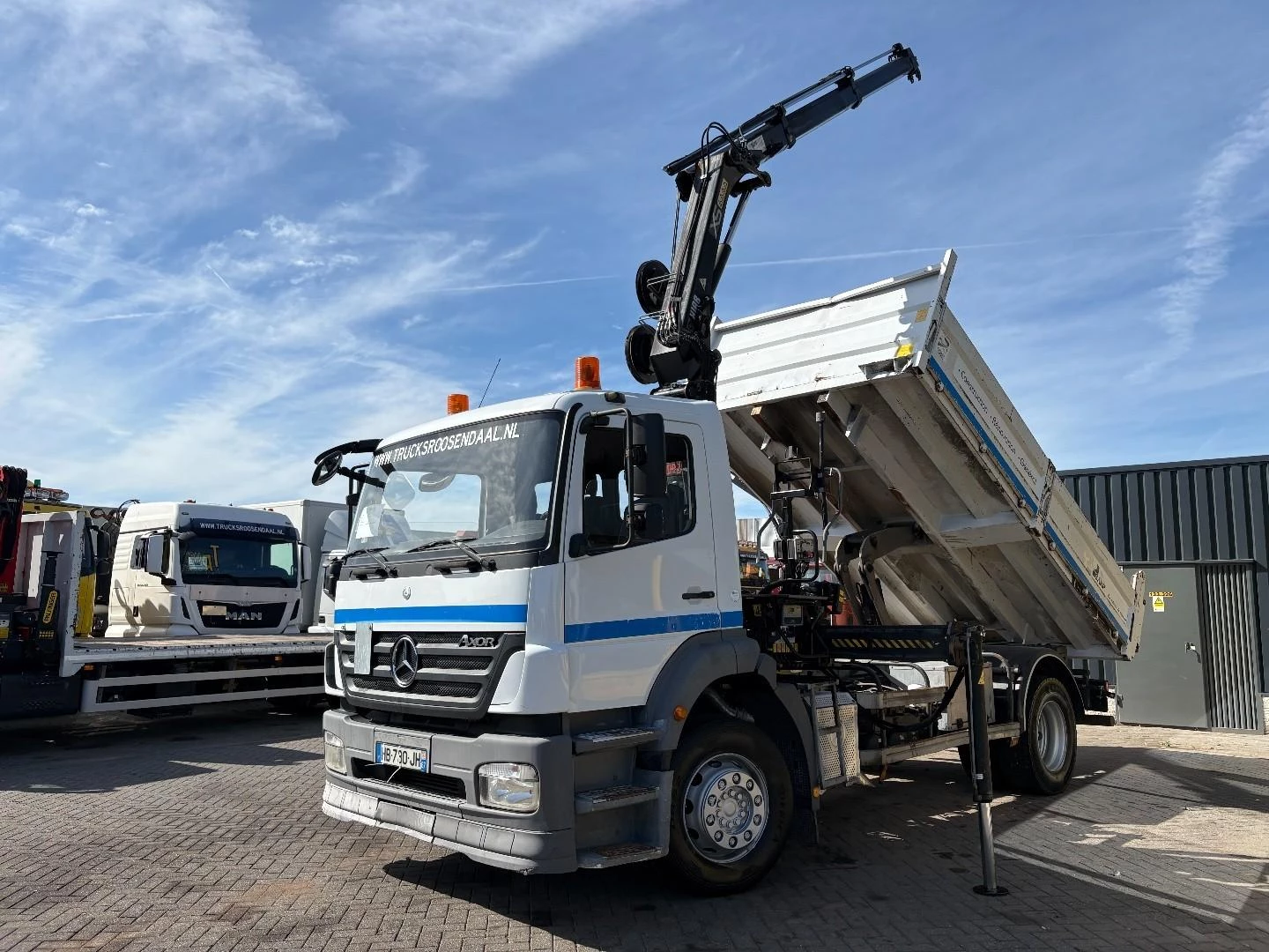 Mercedes-Benz Axor 2008 Bild 3
