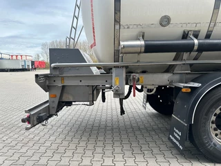 Van Hool N/A 2015 - FOOD / 39.000L / 3-COMP / INOX / NL-trailer / APK: 04/2026 image 33