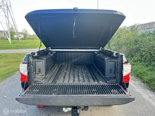 Nissan Titan 2016 - XD 5.0 V8 Cummins TD Platinum Reserve obrazek 36