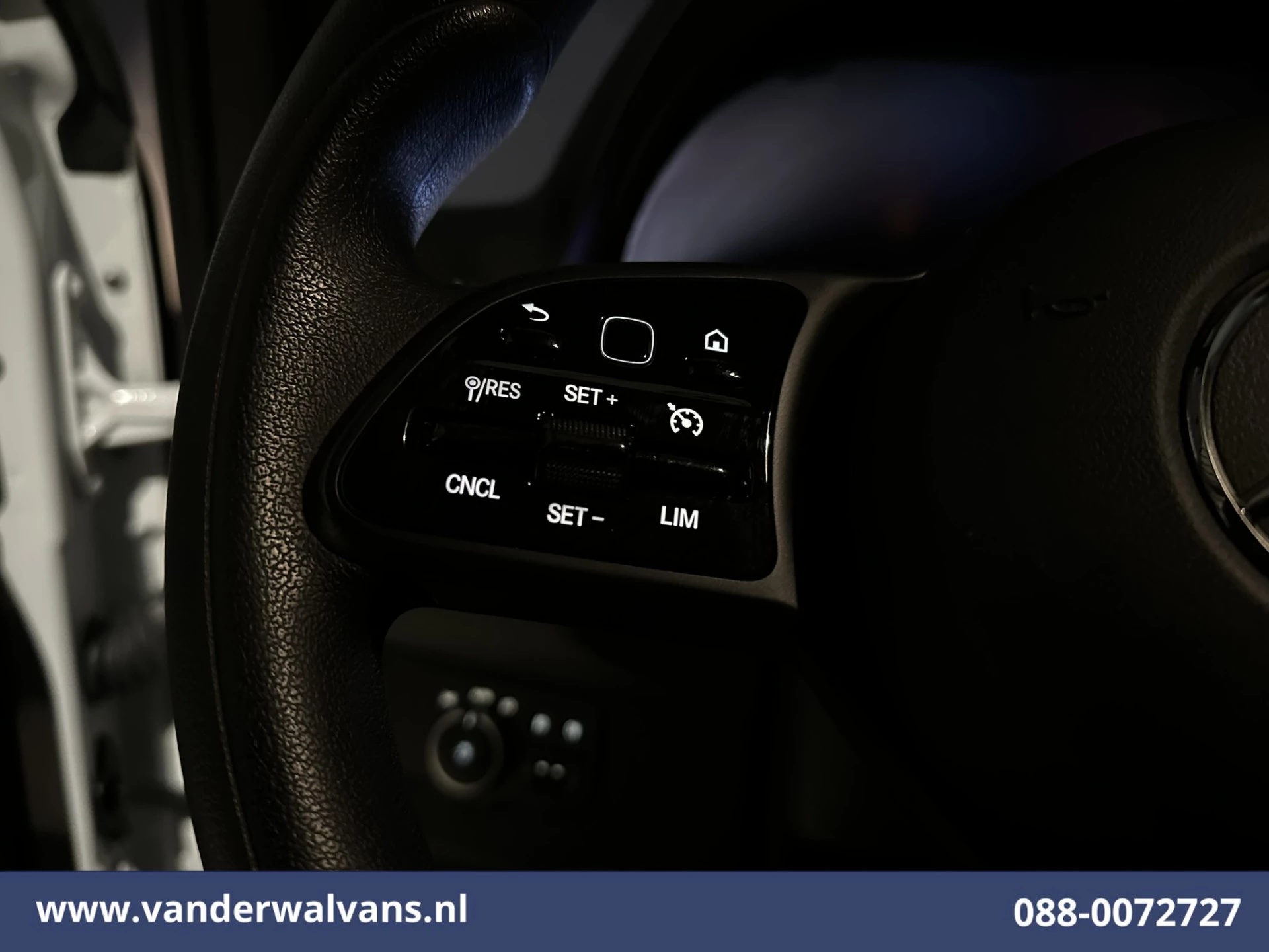 Mercedes-Benz Sprinter 2023 - 317 CDI 170pk L3H2 Euro6 Airco | 360 graden Camera | Navigatie | Apple Carplay | Cruisecontrol immagine 6